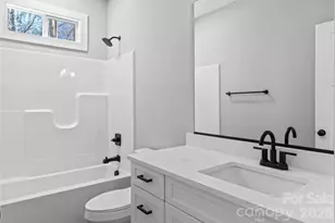 2328 Summerlin St, Winston Salem, NC 27103 - Photo 27