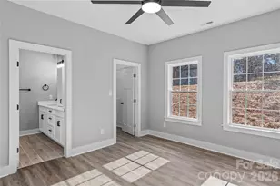 2328 Summerlin St, Winston Salem, NC 27103 - Photo 15