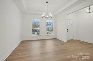 2027 Waxhaw Crossing Dr, Waxhaw, NC 28173 - Photo 9