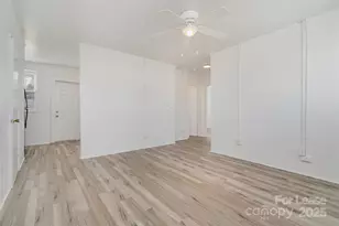 200 York St, Chester, SC 29706 - Photo 3