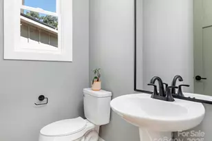 63 Vandalia Ave, Asheville, NC 28806 - Photo 21