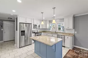 107 Belton Ave, Mount Holly, NC 28120 - Photo 3