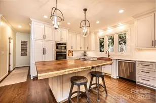 560 20th Ave Ct NW, Hickory, NC 28601 - Photo 9