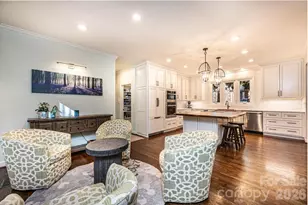 560 20th Ave Ct NW, Hickory, NC 28601 - Photo 3