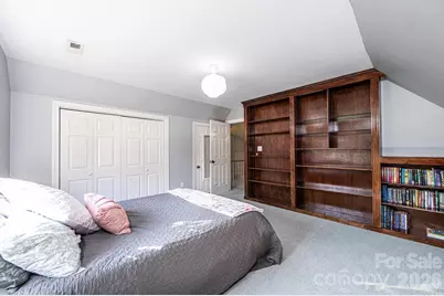 560 20th Avenue Court NW, Hickory, NC 28601 - Photo 25