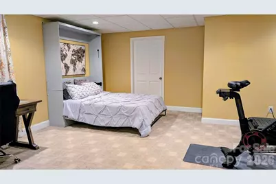 560 20th Avenue Court NW, Hickory, NC 28601 - Photo 39