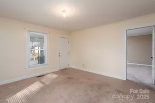 950 Ashby St, Kannapolis, NC 28081 - Photo 11