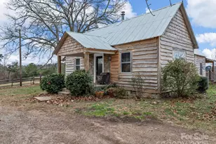 139 Clarkson Ln, Tryon, NC 28782 - Photo 5