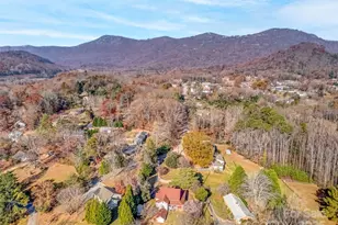 411 Walker St, Columbus, NC 28722 - Photo 7