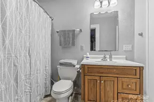 411 Walker St, Columbus, NC 28722 - Photo 17