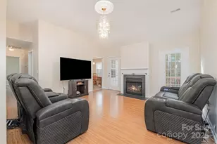 8814 Oldenburg Dr, Mount Pleasant, NC 28124 - Photo 11