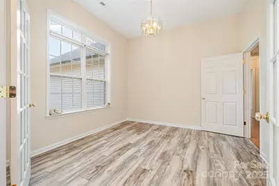 8814 Oldenburg Drive, Mount Pleasant, NC 28124 - Photo 7