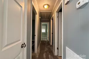 107 Aster Dr, Greer, SC 29651 - Photo 9