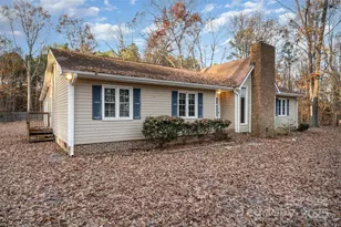 2704 Leisure Dr, Waxhaw, NC 28173 - Photo 3