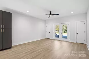 1310 Carolyn Dr, Charlotte, NC 28205 - Photo 7