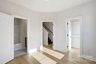 1310 Carolyn Dr, Charlotte, NC 28205 - Photo 29