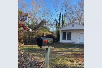 1831 13th Avenue SW, Hickory, NC 28602 - Photo 3