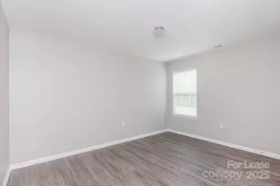 415 Ferrell Ave, Charlotte, NC 28216 - Photo 13