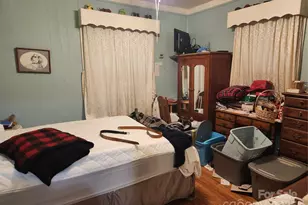 515 3rd Ave, Hendersonville, NC 28739 - Photo 9