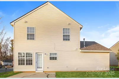 5728 Fairchase Avenue, Charlotte, NC 28269 - Photo 15