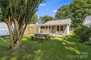 29 Oteen Park Pl, Asheville, NC 28805 - Photo 25