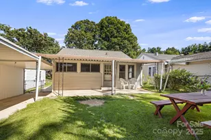 29 Oteen Park Pl, Asheville, NC 28805 - Photo 27