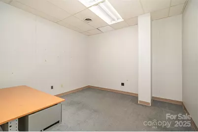 3718 Old Battleground Road, Greensboro, NC 27410 - Photo 17