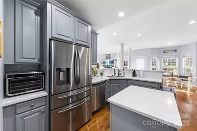 12313 Westbury Glen Court, Charlotte, NC 28262 - Photo 21