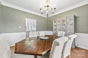 12313 Westbury Glen Ct, Charlotte, NC 28262 - Photo 9