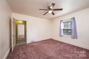 538 Salisbury Rd, Statesville, NC 28677 - Photo 21