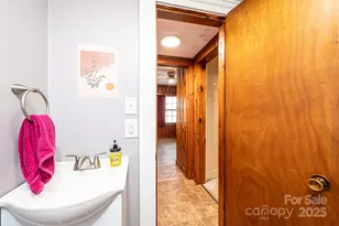 538 Salisbury Rd, Statesville, NC 28677 - Photo 29