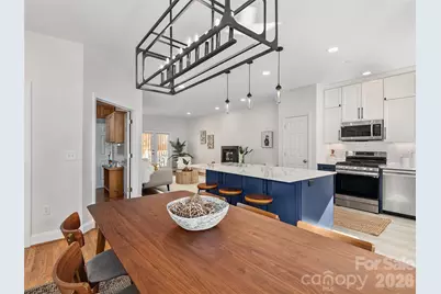 17 Lake Avenue, Black Mountain, NC 28711 - Photo 11