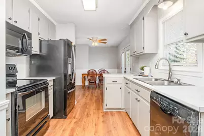 123 General Pemberton Street, Stanley, NC 28164 - Photo 13