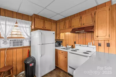 490 Riverwood Drive, Lexington, NC 27292 - Photo 23