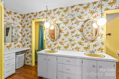 490 Riverwood Drive, Lexington, NC 27292 - Photo 17