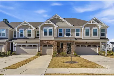 7034 Levelcross Lane, Charlotte, NC 28269 - Photo 3