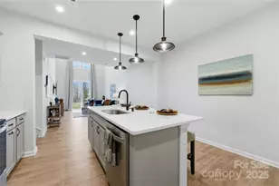 7034 Levelcross Ln, Charlotte, NC 28269 - Photo 15