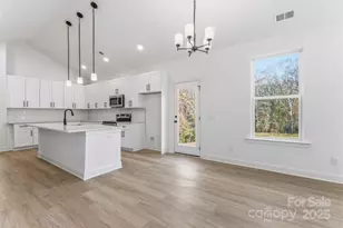 1216 Waterford Dr, Lincolnton, NC 28092 - Photo 7