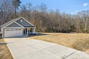1216 Waterford Dr, Lincolnton, NC 28092 - Photo 31