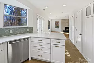 12732 Sulgrave Dr, Huntersville, NC 28078 - Photo 11