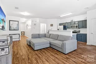 7715 Abigail Glen Dr, Charlotte, NC 28212 - Photo 5