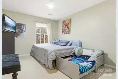 7715 Abigail Glen Drive, Charlotte, NC 28212 - Photo 9