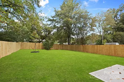 7805 Casa Loma Road, Charlotte, NC 28269 - Photo 35