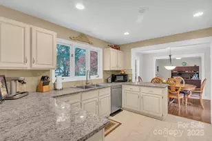 1021 Parkwood Dr NE, Leland, NC 28451 - Photo 11