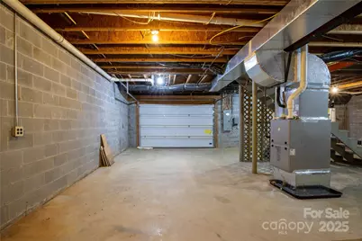 400 Three Dog Mountain Road, Bakersville, NC 28705 - Photo 33