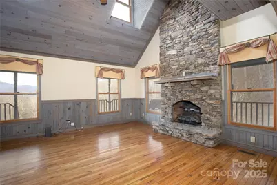 400 Three Dog Mountain Road, Bakersville, NC 28705 - Photo 9