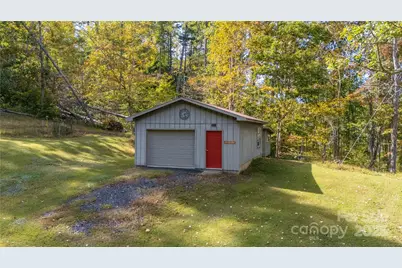 400 Three Dog Mountain Road, Bakersville, NC 28705 - Photo 43