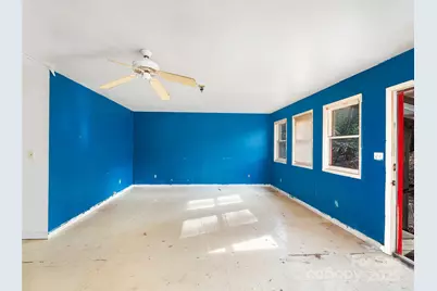 74 George Street, Spruce Pine, NC 28777 - Photo 7