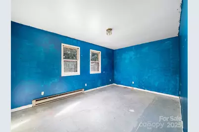 74 George Street, Spruce Pine, NC 28777 - Photo 15