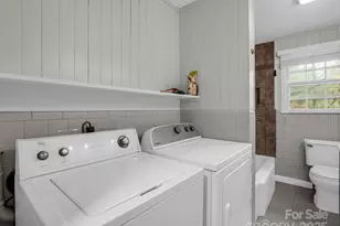 100 Sherwood Ridge Rd, Brevard, NC 28712 - Photo 17